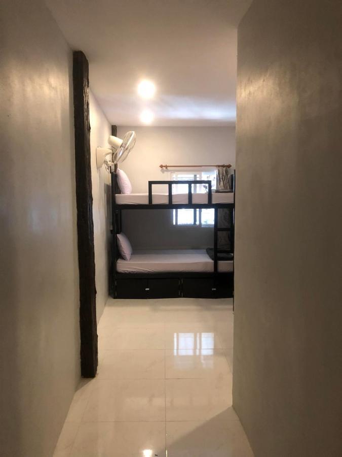 Social Quarters Blanco - Youth Hostel 18 To 35 Only Railay-stranden Eksteriør bilde